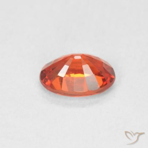 9,17 ctw natürlicher rötlich-orange Saphir, Oval, VVS-VS