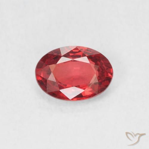 0.55ct Natürlicher Intensives Rot Saphir, Oval, VVS-VS