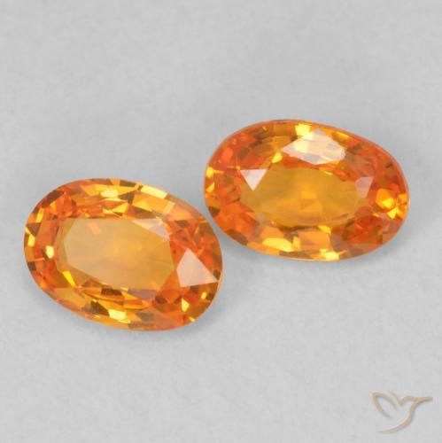 1.04 ct natürliche hellorange Saphir-Edelsteine, Oval, VVS