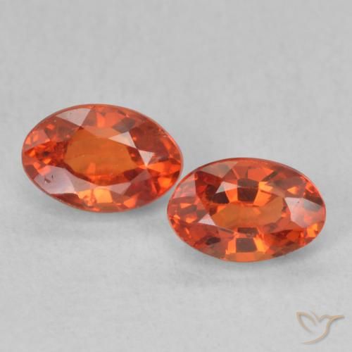 1.38ctw Natürlicher Mittelorange Saphir, Oval, VS
