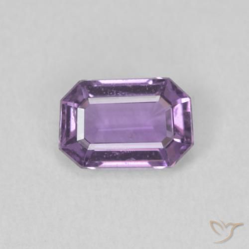 0.61ct Natürlicher Helle Traube Lila Saphir, Smaragdschliff, VS