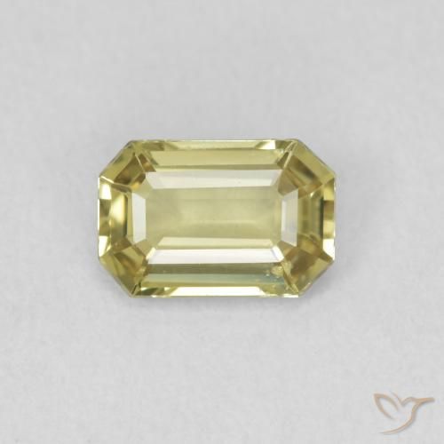 0.70ct Natürlicher Blasses Gelb Saphir, Smaragdschliff, VVS