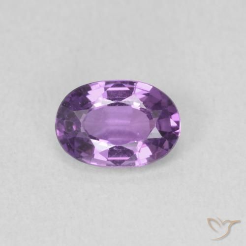 0.63ct Natürlicher tiefviolett Saphir, Oval, VVS