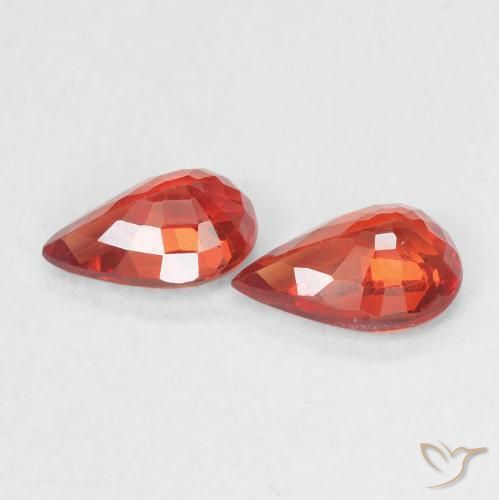 0.99 ct natürliche Intensives Rot Saphir-Edelsteine, Birnenform, VVS-VS
