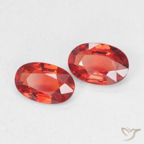 0.94 ct natürliche Intensives Rot Saphir-Edelsteine, Oval, VVS-VS