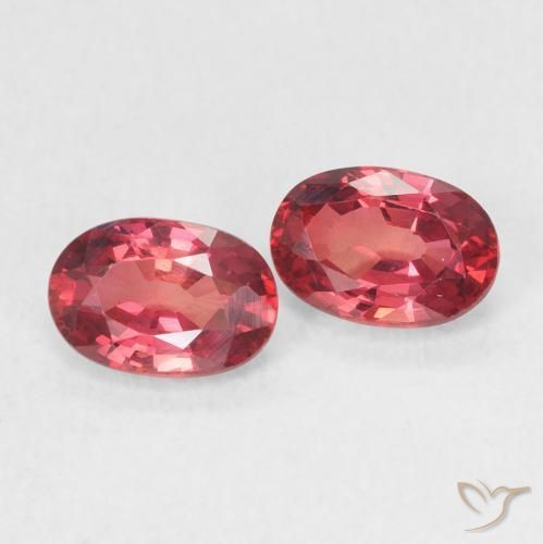 1.34 ct natürliche Tiefrot Saphir-Edelsteine, Oval, VVS-VS