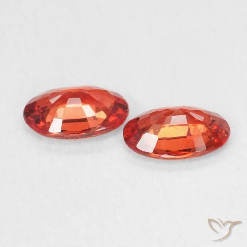 0.97 ct natürliche Leuchtendes Purpurrot Saphir-Edelsteine, Oval, VVS-VS
