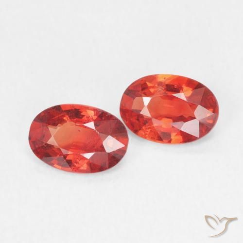 0.84 ct natürliche Intensives Rot Saphir-Edelsteine, Oval, VVS-VS