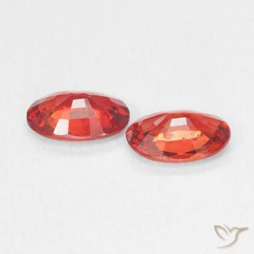 0.84 ct natürliche Intensives Rot Saphir-Edelsteine, Oval, VVS-VS