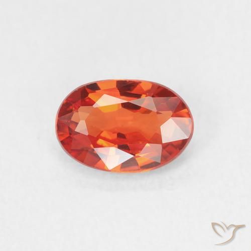 0.65ct Natürlicher Leuchtendes Purpurrot Saphir, Oval, VVS