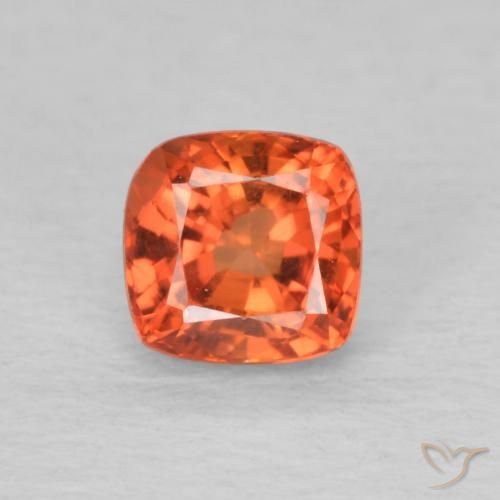 0.56ct Natürlicher Feuerorange Saphir, Kissen, VVS