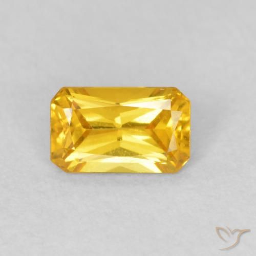 0.38ct Natürlicher Golden Saphir, Smaragdschliff, VVS