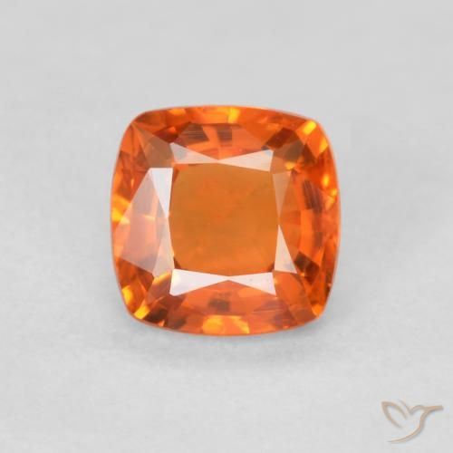 0.51ct Natürlicher hellorange Saphir, Kissen, VVS
