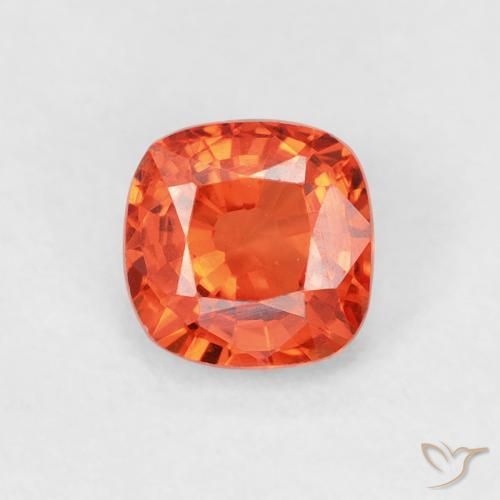 0.58ct Natürlicher rötlich-orange Saphir, Kissen, VS