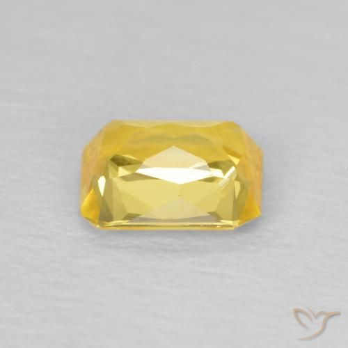 9,17 ctw natürlicher Mittelgold Saphir, Oktagonschliff, VVS