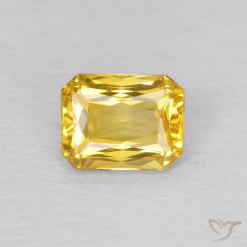 0.52ct Natürlicher Golden Saphir, Smaragdschliff, VS
