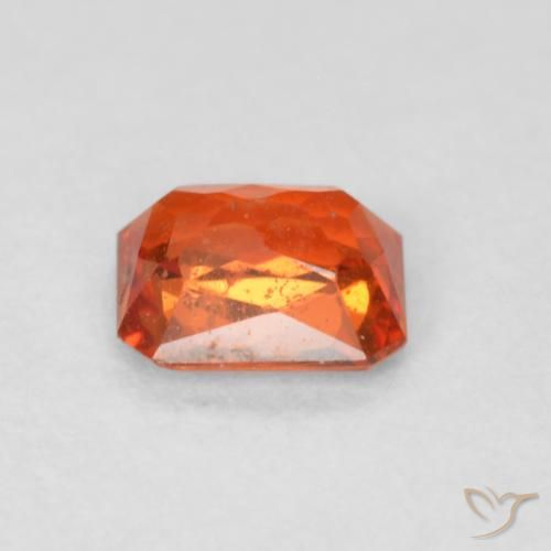 9,17 ctw natürlicher Warmes Orange Saphir, Oktagonschliff, SI