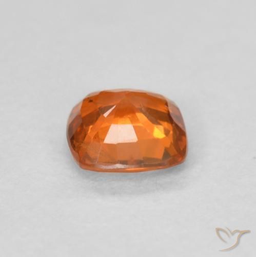 9,17 ctw natürlicher rötlich-orange Saphir, Kissen, VS