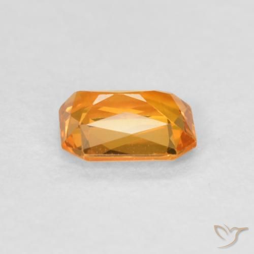 9,17 ctw natürlicher Mittelorange Saphir, Oktagonschliff, VVS-VS