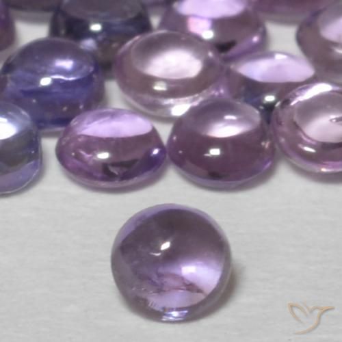 0.11ct Natürlicher Mittelviolett Saphir, Runden, Transparent