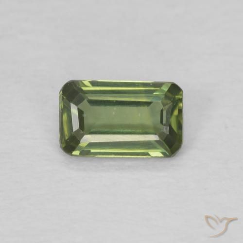 0.37ct Natürlicher Warmes Grün Saphir, Smaragdschliff, VVS-VS