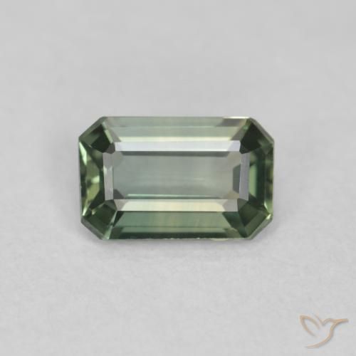 0.39ct Natürlicher Grün Saphir, Smaragdschliff, VVS