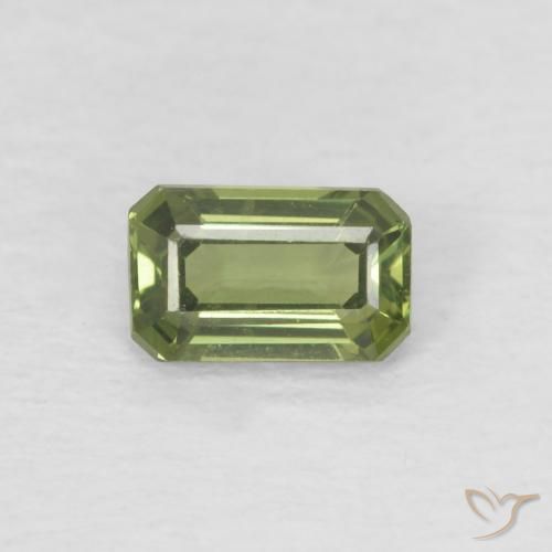 0.42ct Natürlicher tiefgrün Saphir, Smaragdschliff, VVS
