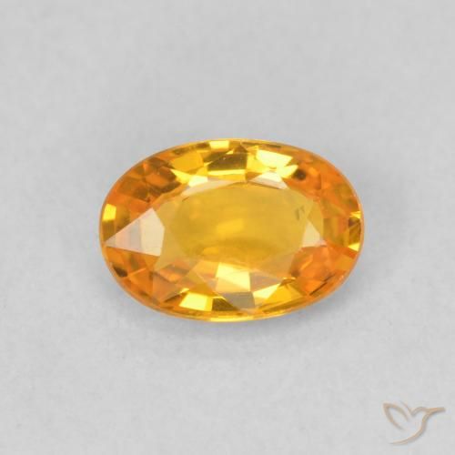 0.66ct Natürlicher hellorange Saphir, Oval, VVS-VS