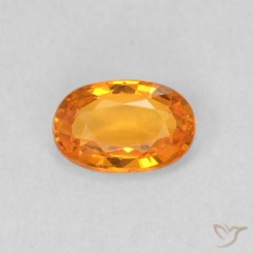 0.58ct Natürlicher Mittelorange Saphir, Oval, VVS-VS