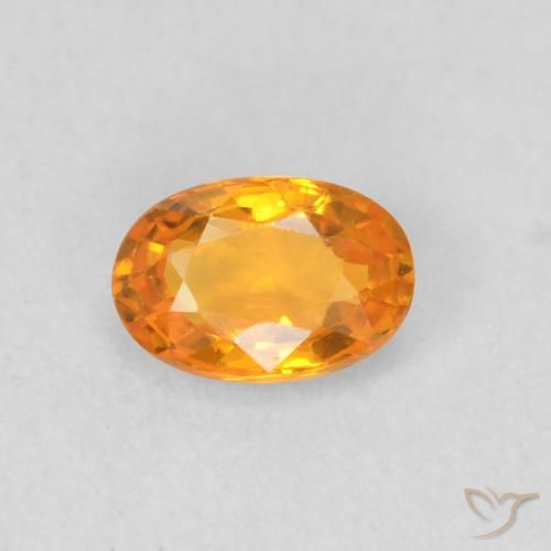 0.55ct Natürlicher Mittelorange Saphir, Oval, VVS-VS