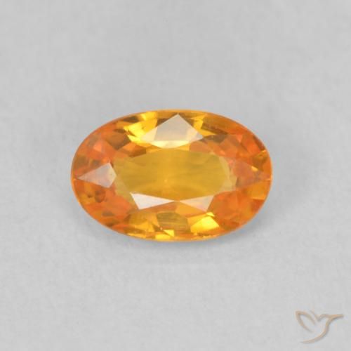 0.55ct Natürlicher hellorange Saphir, Oval, VVS
