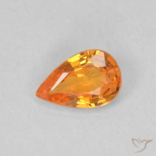0.48ct Natürlicher hellorange Saphir, Birnenform, VVS