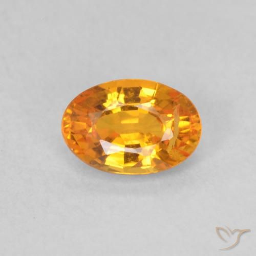0.62ct Natürlicher Mittelorange Saphir, Oval, VS, Photo A
