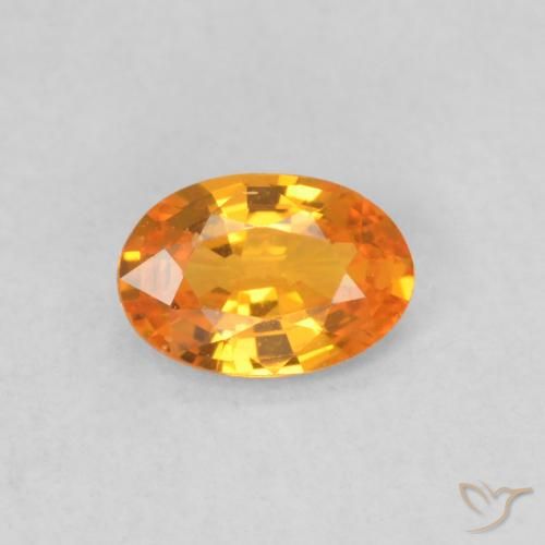 0.47ct Natürlicher hellorange Saphir, Oval, VS
