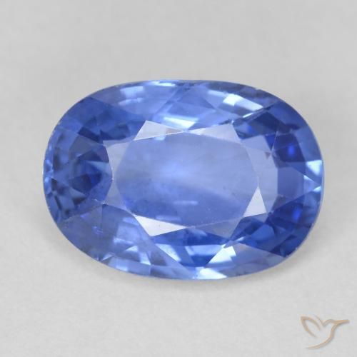 4.46ct Natürlicher Mittleres Marineblau Saphir, Oval, VVS-VS