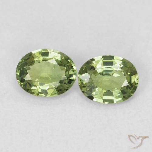 0.70ctw Natürlicher Warmes Grün Saphir, Oval, VVS-VS