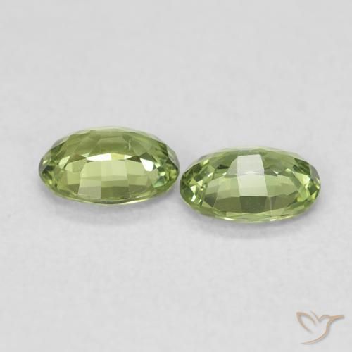 0.70 ct natürliche Warmes Grün Saphir-Edelsteine, Oval, VVS-VS