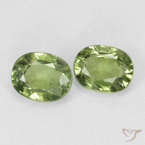1.05 ct natürliche Warmes Grün Saphir-Edelsteine, Oval, VVS-VS
