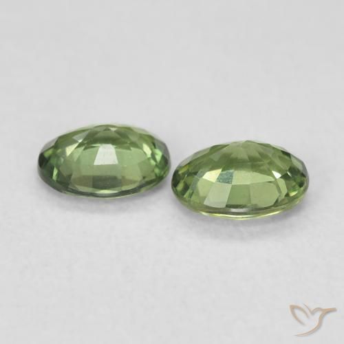 0.75 ct natürliche Waldgrün Saphir-Edelsteine, Oval, VVS-VS