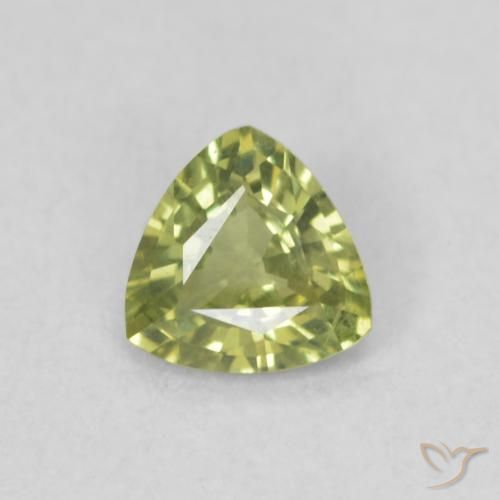 0.41ct Natürlicher gelblich-grün Saphir, Trillion, VVS