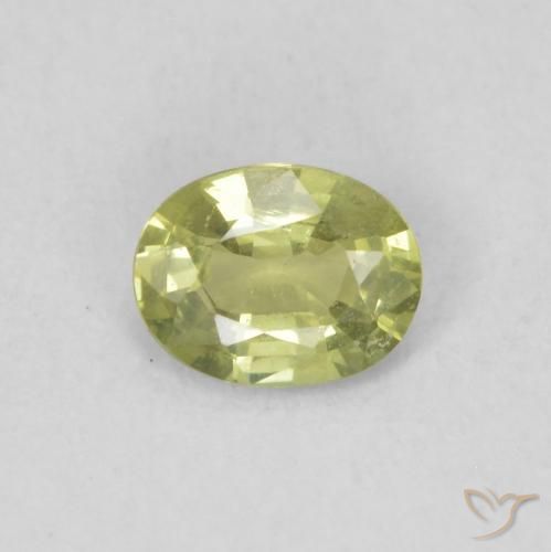 0.34ct Natürlicher gelb-grün Saphir, Oval, VS