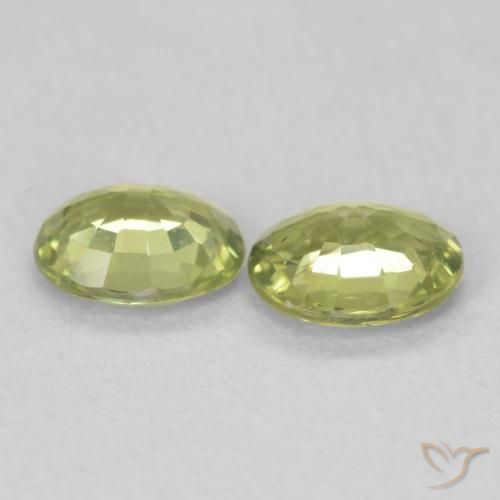 0.82 ct natürliche Warmes Waldgrün Saphir-Edelsteine, Oval, VVS-VS