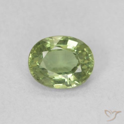 0.45ct Natürlicher Warmes Grün Saphir, Oval, VVS-VS