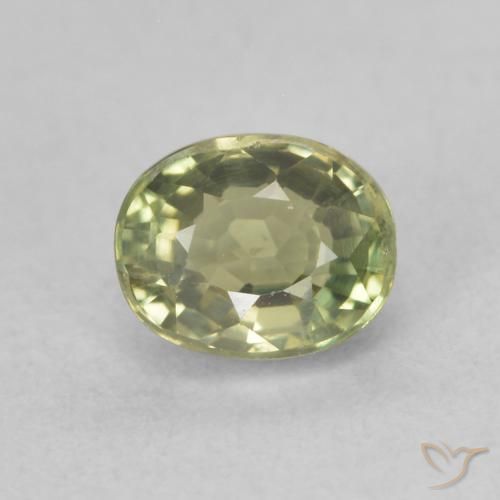 0.76ct Natürlicher gelb-grün Saphir, Oval, VS