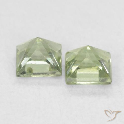 0.46 ct natürliche Helles Birnengrün Saphir-Edelsteine, Quadrat, VS