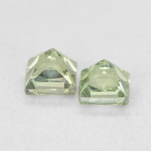 0.48 ct natürliche Medium Light Green Saphir-Edelsteine, Quadrat, VS