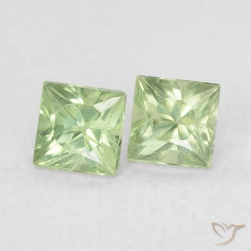 0.49 ct natürliche Helles Waldgrün Saphir-Edelsteine, Quadrat, VS