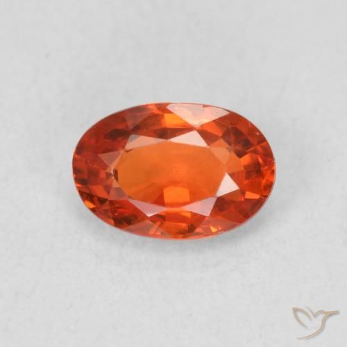 0.70ct Natürlicher Feuerorange Saphir, Oval, VVS-VS