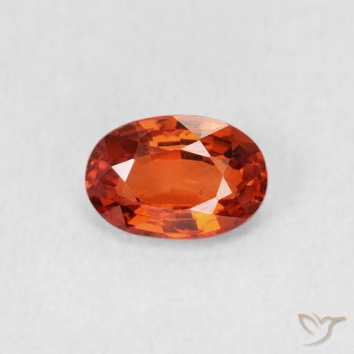 0.68ct Natürlicher rötlich-orange Saphir, Oval, VVS-VS