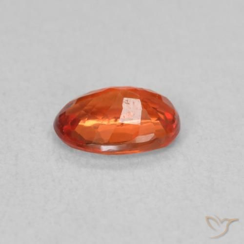 9,17 ctw natürlicher rötlich-orange Saphir, Oval, VS